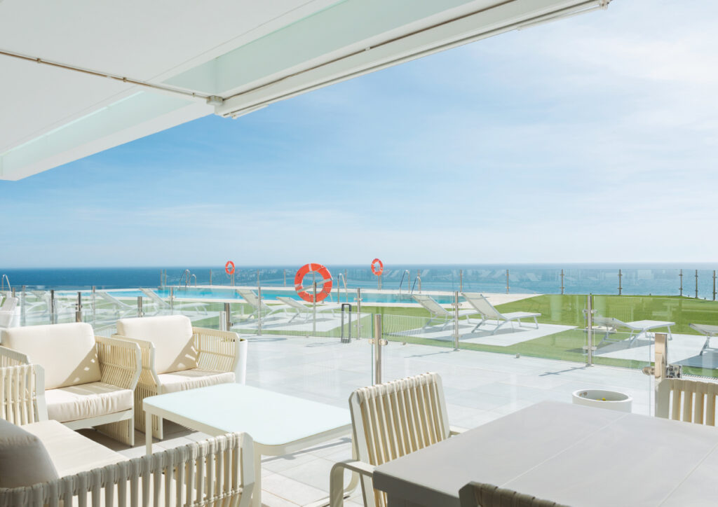 martalia-apartahotes-exterior-nerja